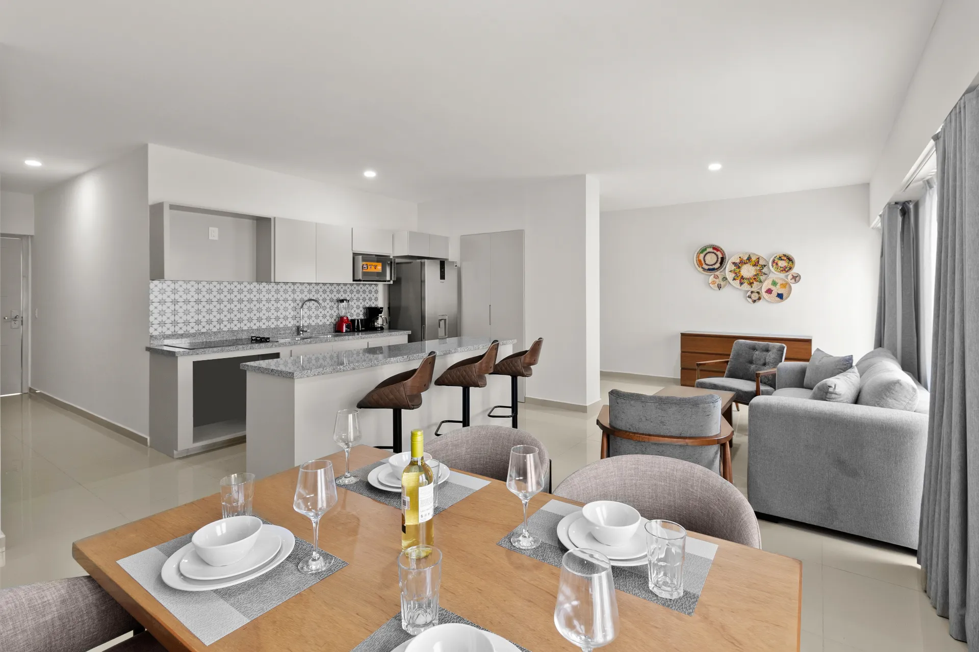 3 Bedrooms Condo 1